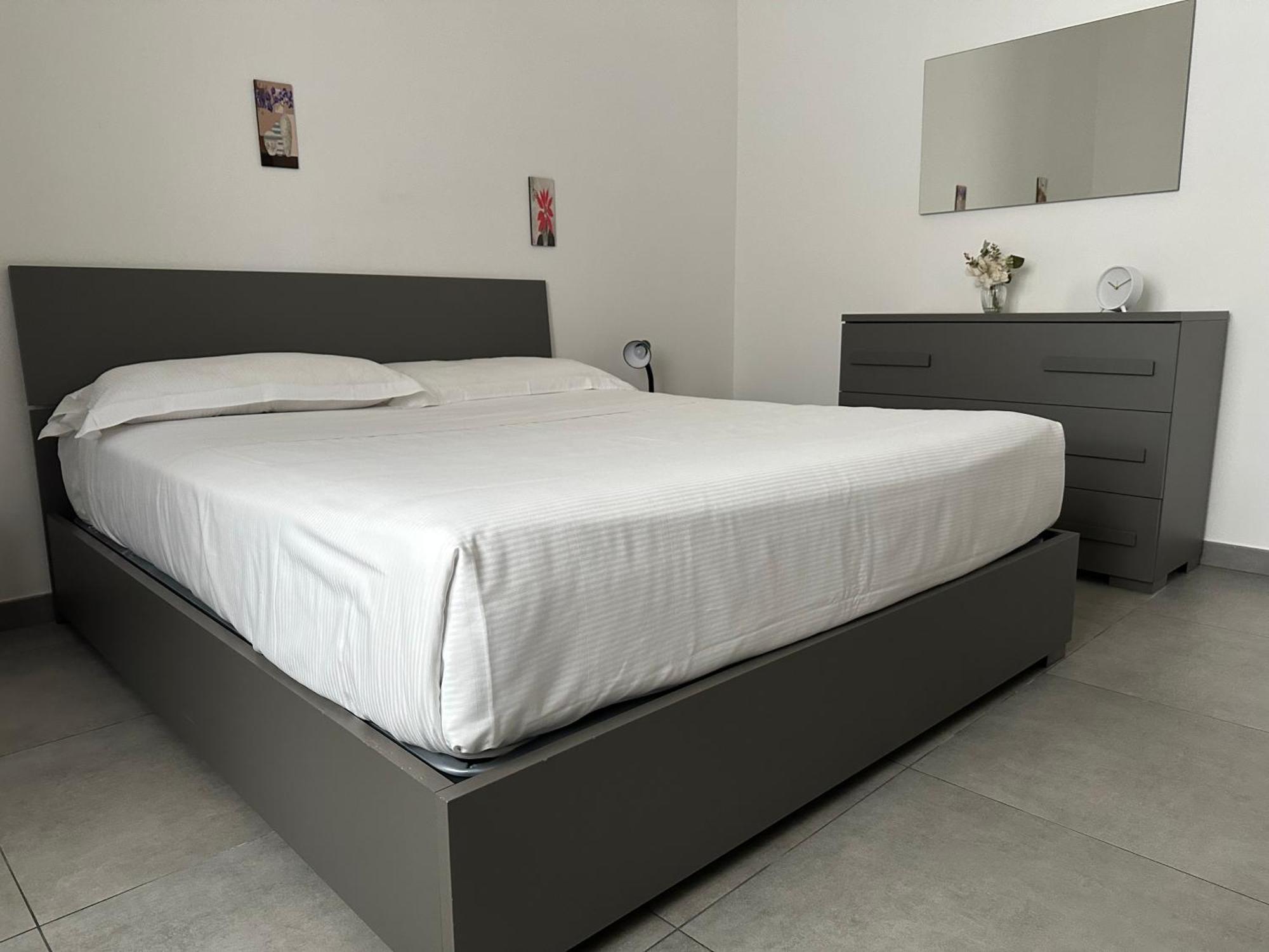Toi Apartments Brindisi Pokoj fotografie